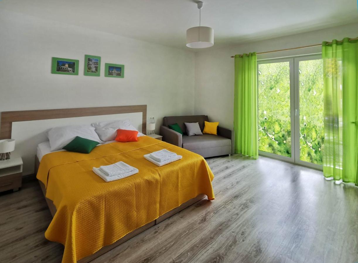 Na Kazda Pore Homestay *